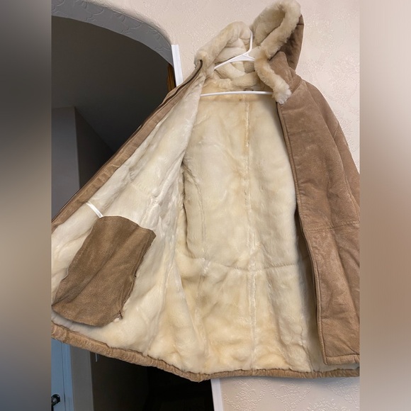 Wilson’s Leather Women's Tan and Cream Jacket - Picture 8 of 8